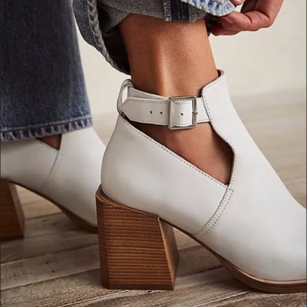 “NEW” Free People Brady Buckle Bootie - Picture 2 of 11
